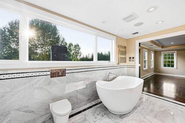 25 Collins Rd, Berlin, MA 01503