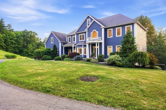 25 Collins Rd, Berlin, MA 01503