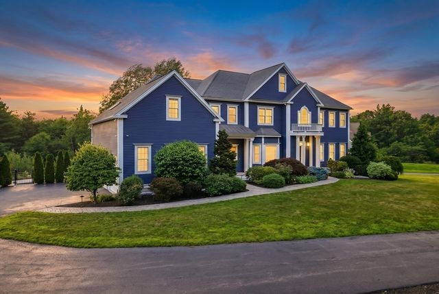 25 Collins Rd, Berlin, MA 01503