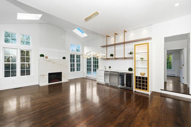 25 Collins Rd, Berlin, MA 01503