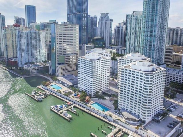 825 Brickell Bay Dr 2050, Miami, FL 33131