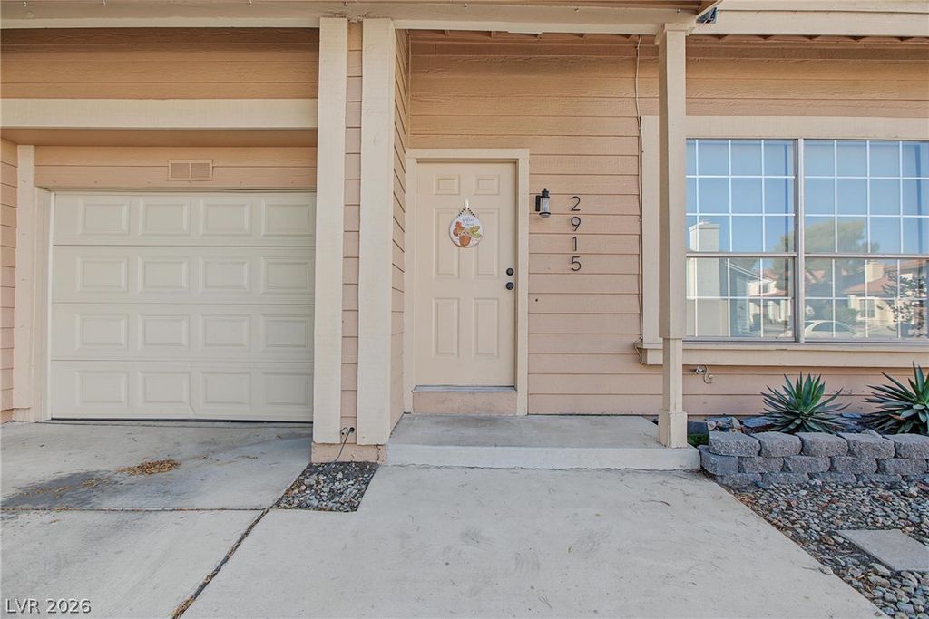 2915 Pine Nut Way, Henderson, NV 89074 — photo 2