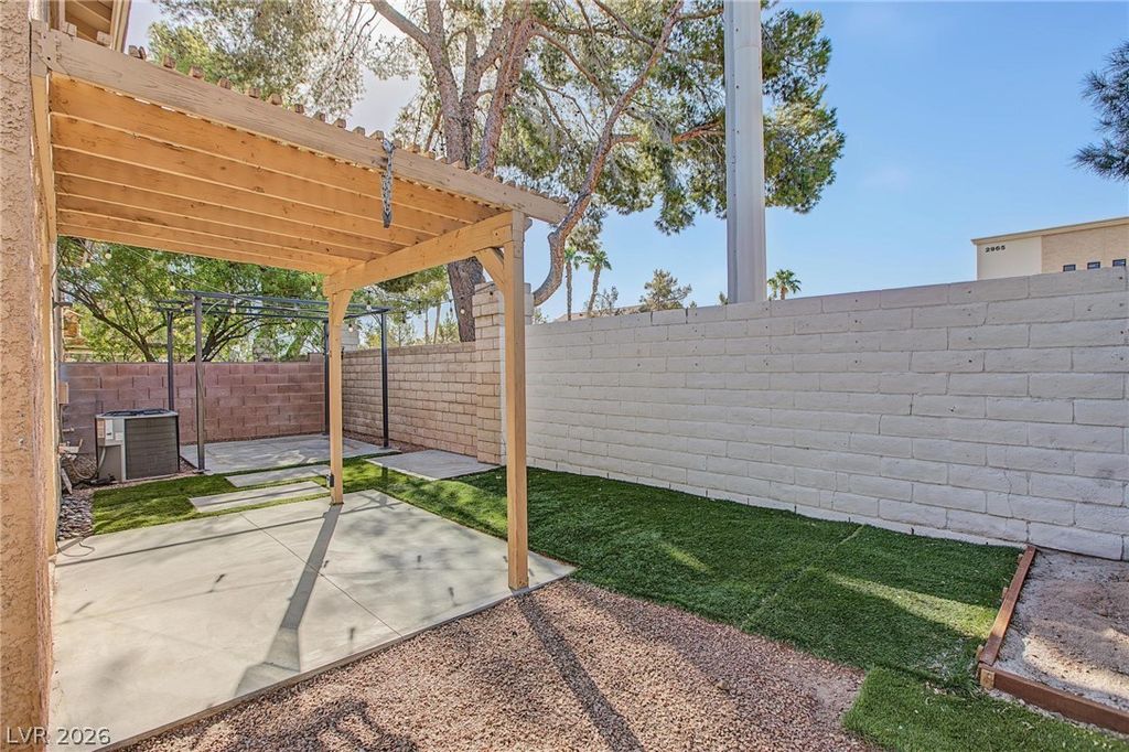 2915 Pine Nut Way, Henderson, NV 89074 — photo 3