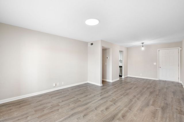 420 Elysian Fields Rd Apt E5, Nashville, TN 37211