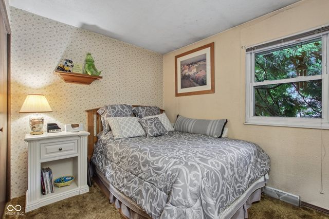 9913 E 24th Street, Indianapolis, IN 46229