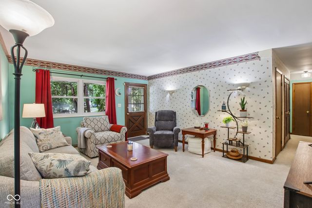 9913 E 24th Street, Indianapolis, IN 46229