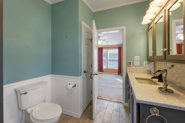 71 Caddy Drive, Salem, NH 03079