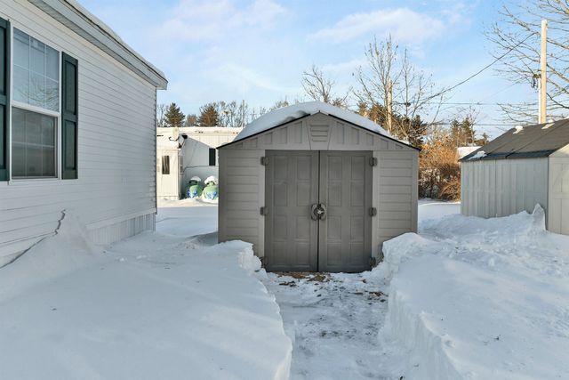 71 Caddy Drive, Salem, NH 03079