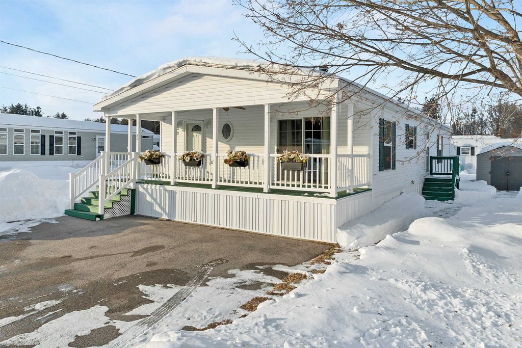 71 Caddy Drive, Salem, NH 03079