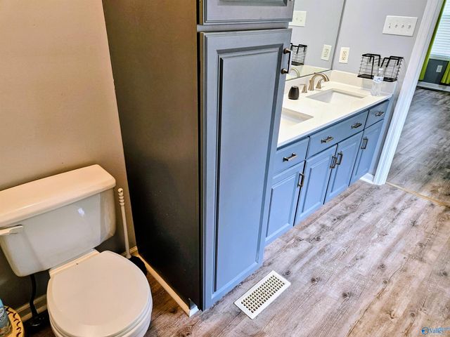 19142 Tammy Leigh Drive, Athens, AL 35614