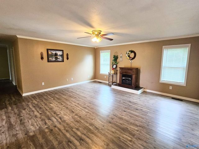 19142 Tammy Leigh Drive, Athens, AL 35614