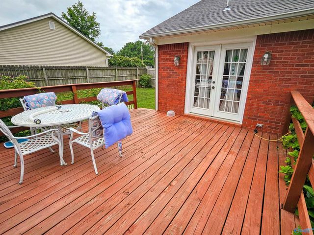 19142 Tammy Leigh Drive, Athens, AL 35614