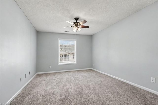 7137 Friendly Avenue C, Greensboro, NC 27410