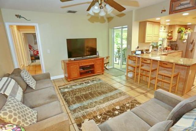 7850 SW 160th Street, Palmetto Bay, FL 33157
