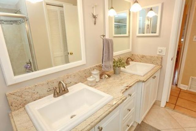 7850 SW 160th Street, Palmetto Bay, FL 33157