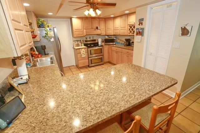 7850 SW 160th Street, Palmetto Bay, FL 33157