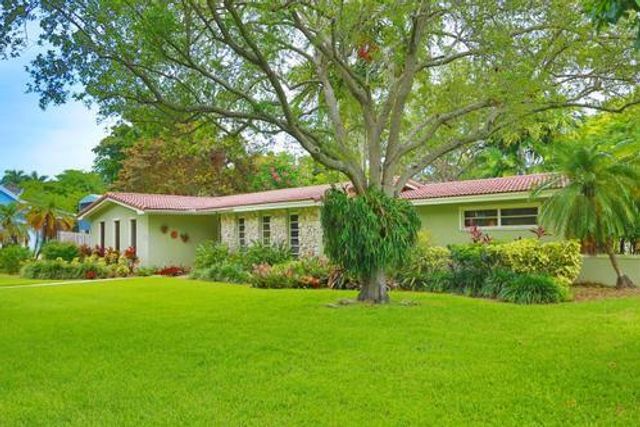 7850 SW 160th Street, Palmetto Bay, FL 33157