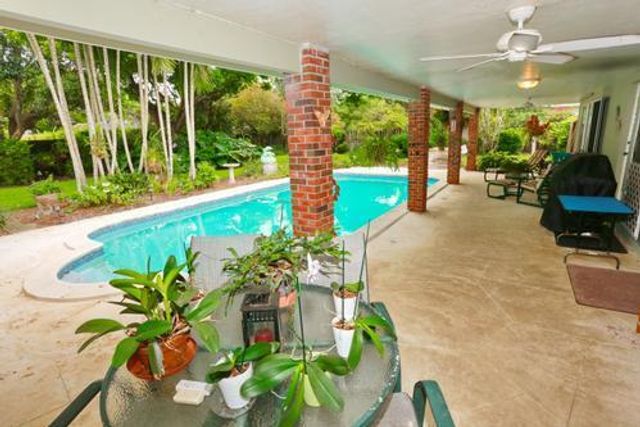 7850 SW 160th Street, Palmetto Bay, FL 33157