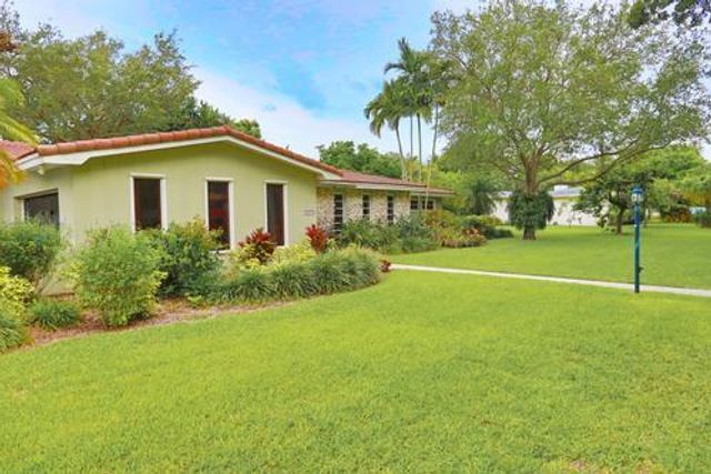 7850 SW 160th Street, Palmetto Bay, FL 33157