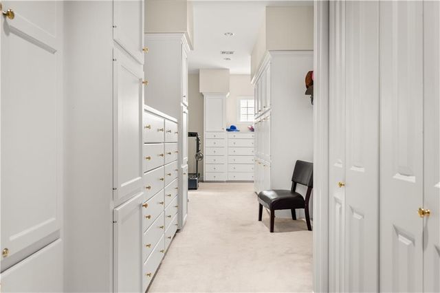 6714 TENNYSON OAKS Lane, Alexandria, LA 71301