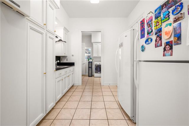 6714 TENNYSON OAKS Lane, Alexandria, LA 71301