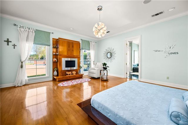 6714 TENNYSON OAKS Lane, Alexandria, LA 71301