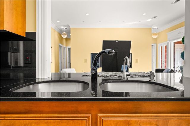 6714 TENNYSON OAKS Lane, Alexandria, LA 71301