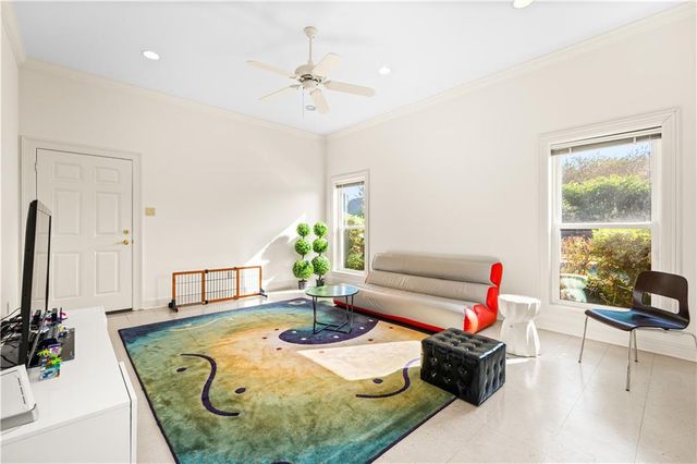 6714 TENNYSON OAKS Lane, Alexandria, LA 71301