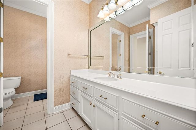 6714 TENNYSON OAKS Lane, Alexandria, LA 71301