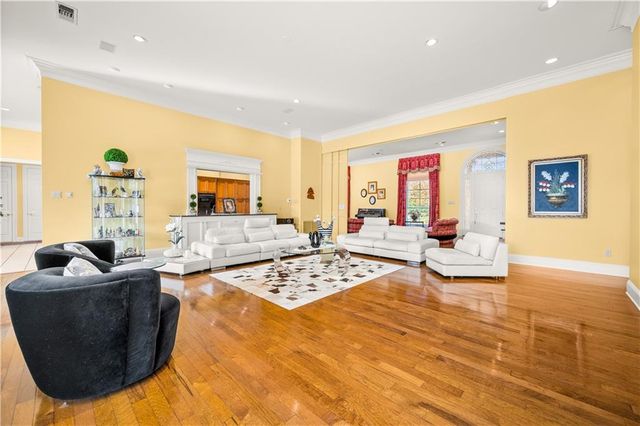 6714 TENNYSON OAKS Lane, Alexandria, LA 71301