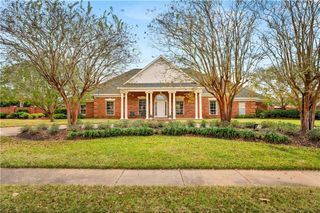 6714 TENNYSON OAKS Lane, Alexandria, LA 71301