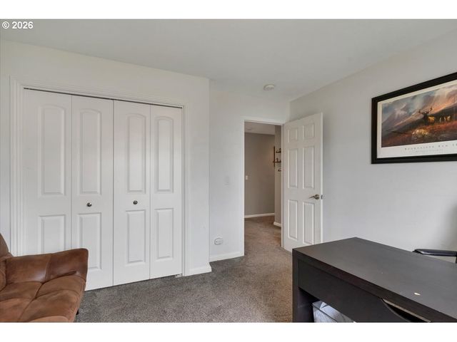 588 WEST Ln, Molalla, OR 97038