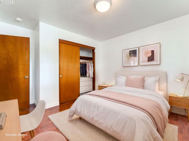 21304 Se YAMHILL St, Gresham, OR 97030