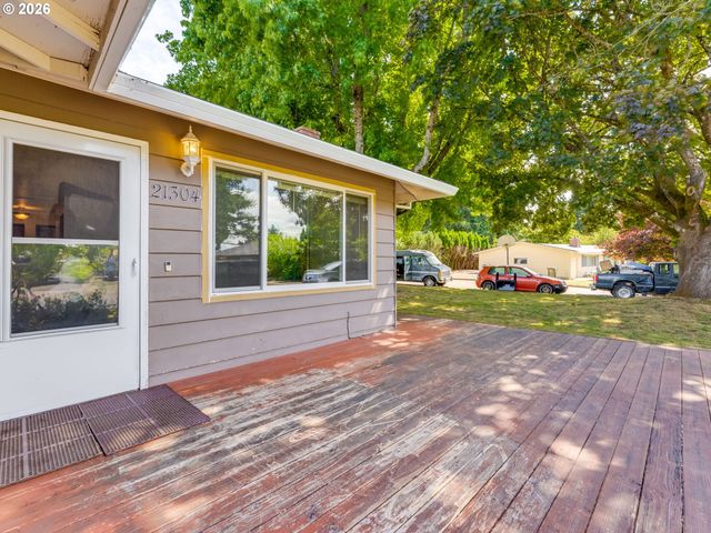 21304 Se YAMHILL St, Gresham, OR 97030