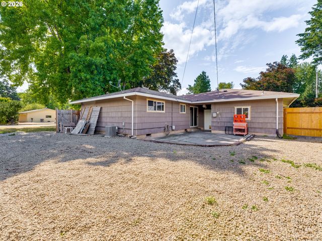21304 Se YAMHILL St, Gresham, OR 97030