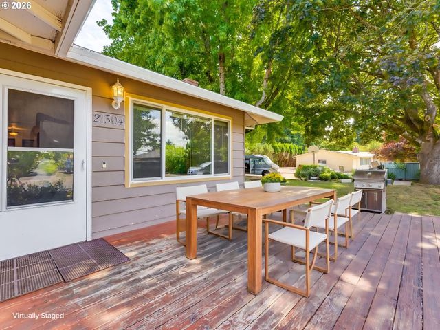 21304 Se YAMHILL St, Gresham, OR 97030