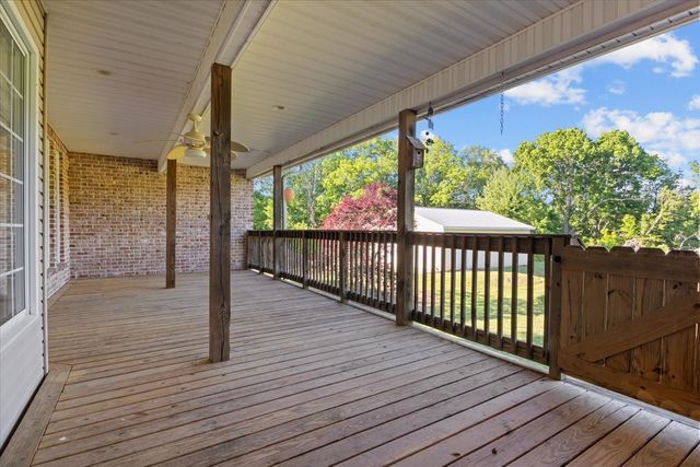 2440 Maple Grove Rd, Dickson, TN 37055