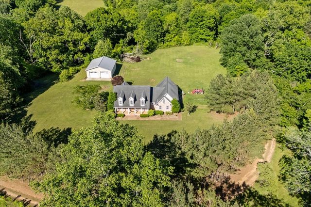 2440 Maple Grove Rd, Dickson, TN 37055