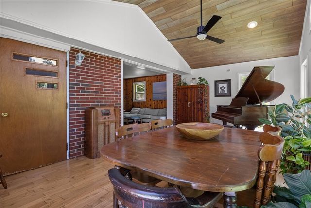 2440 Maple Grove Rd, Dickson, TN 37055