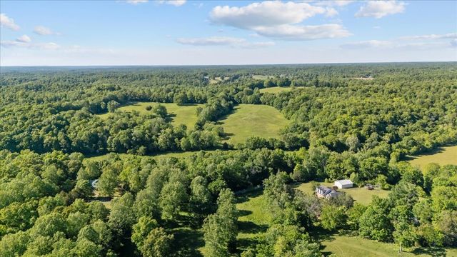 2440 Maple Grove Rd, Dickson, TN 37055
