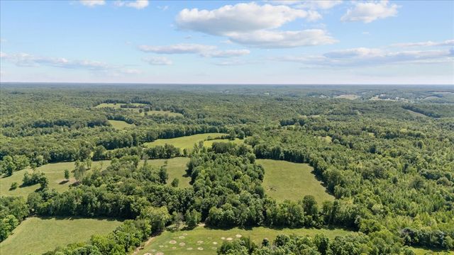 2440 Maple Grove Rd, Dickson, TN 37055
