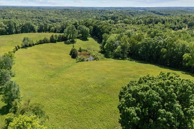 2440 Maple Grove Rd, Dickson, TN 37055