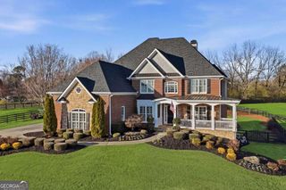 140 Red Gate Lakes Drive, Canton, GA 30115