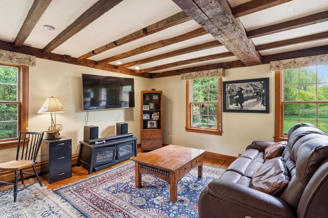 515 E Surry Road, Surry, NH 03431