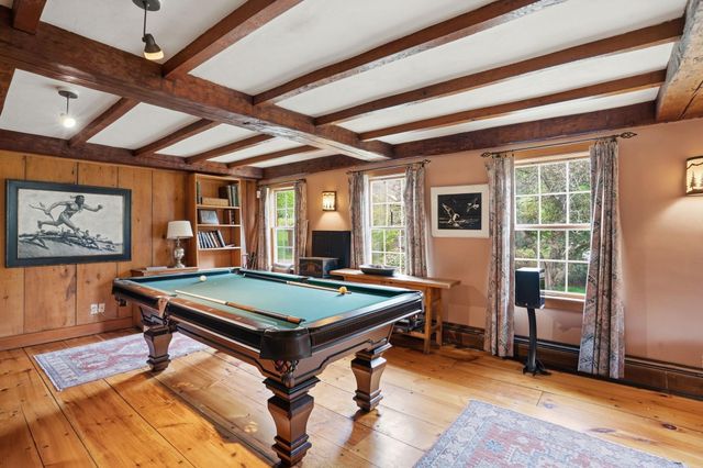 515 E Surry Road, Surry, NH 03431