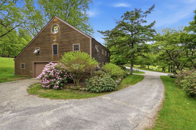515 E Surry Road, Surry, NH 03431
