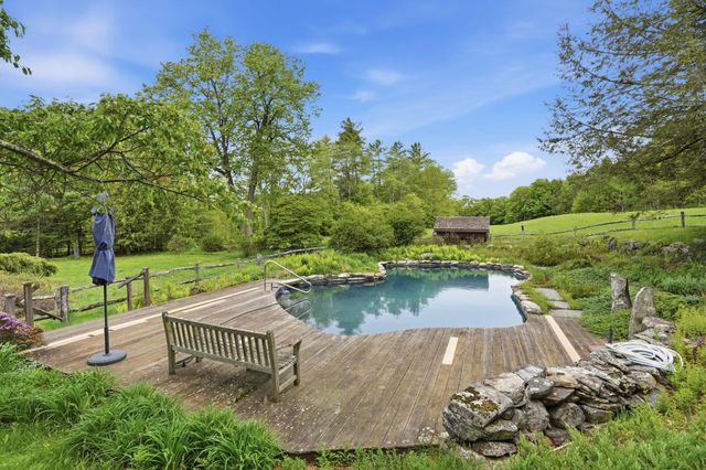 515 E Surry Road, Surry, NH 03431