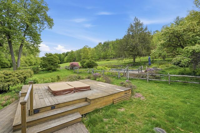 515 E Surry Road, Surry, NH 03431