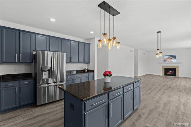 53283 Jaclyn Drive, Shelby Charter Township, MI 48315