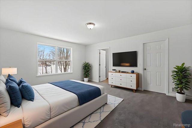 53283 Jaclyn Drive, Shelby Charter Township, MI 48315